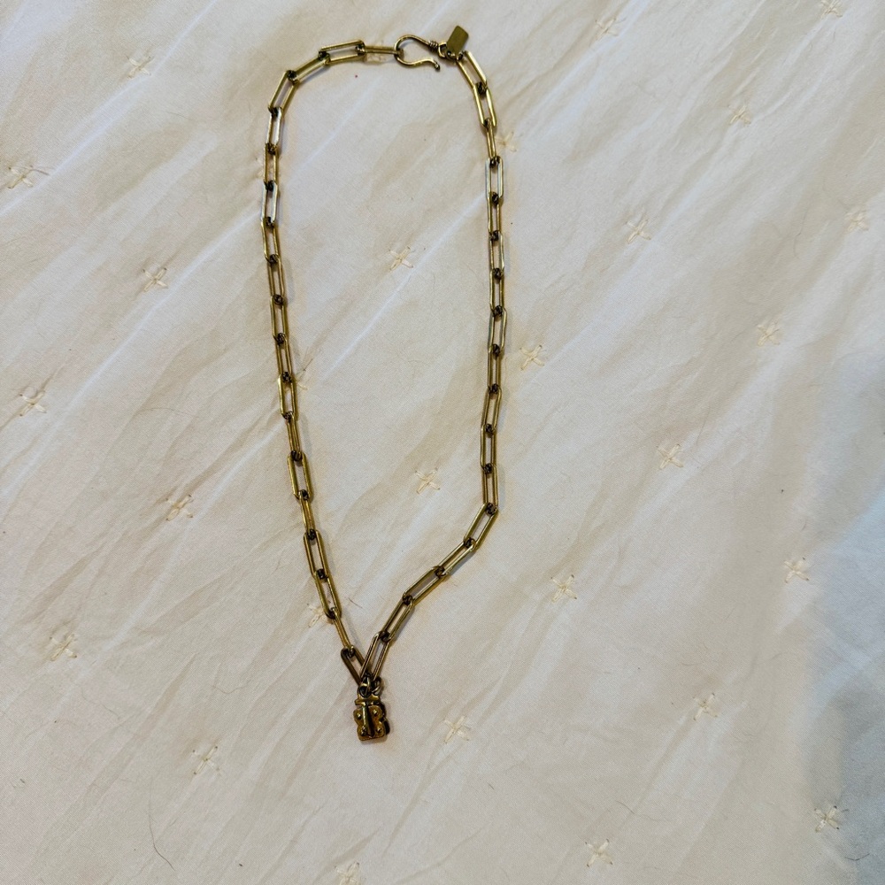 Gold Paperclip Chain with Sennod Vignette Holder - Picture 6 of 9